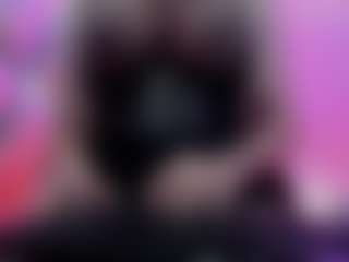 Live cam show with Andie Baker Monroe - Smoking on Camsoda