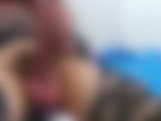 ESMERALDA-TS-BIG's Live Sex Cam Show