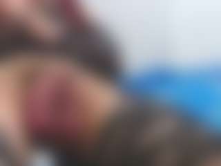 ESMERALDA-TS-BIG's Live Sex Cam Show