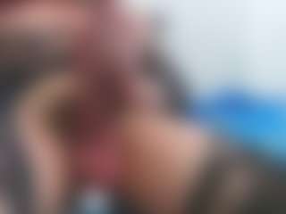 ESMERALDA-TS-BIG's Live Sex Cam Show