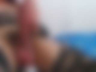 ESMERALDA-TS-BIG's Live Sex Cam Show