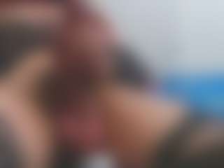 ESMERALDA-TS-BIG's Live Sex Cam Show