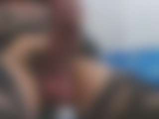 Live cam show with ESMERALDA-TS-BIG - Black Hair on Cam Slut