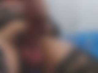 Live cam show with ESMERALDA-TS-BIG - Average on TeamSkeetLive