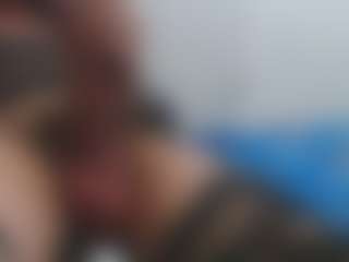 Live cam show with ESMERALDA-TS-BIG - Black Hair on slutload