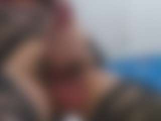ESMERALDA-TS-BIG's Live Sex Cam Show