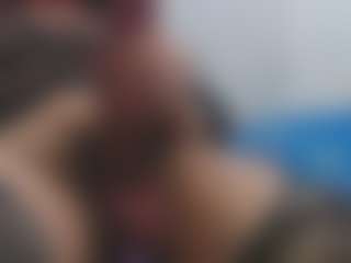 ESMERALDA-TS-BIG's Live Sex Cam Show