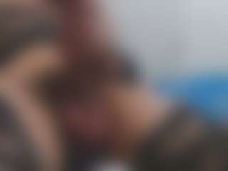 ESMERALDA-TS-BIG's Live Sex Cam Show
