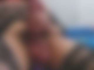 ESMERALDA-TS-BIG's Live Sex Cam Show