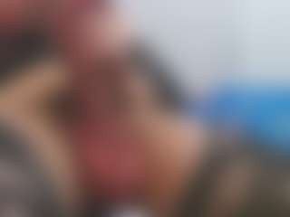 ESMERALDA-TS-BIG's Live Sex Cam Show