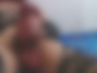 ESMERALDA-TS-BIG's Live Sex Cam Show