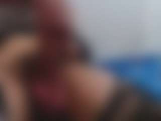 ESMERALDA-TS-BIG's Live Sex Cam Show