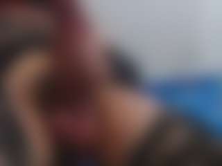 ESMERALDA-TS-BIG's Live Sex Cam Show