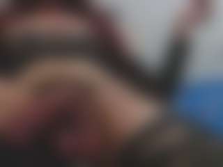 ESMERALDA-TS-BIG's Live Sex Cam Show