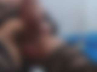 ESMERALDA-TS-BIG's Live Sex Cam Show