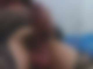 Live cam show with ESMERALDA-TS-BIG - Average on CamClone