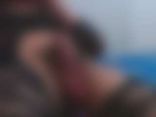 Live cam show with ESMERALDA-TS-BIG - Average on Hubzter Live