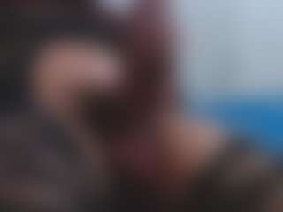 ESMERALDA-TS-BIG's Live Sex Cam Show