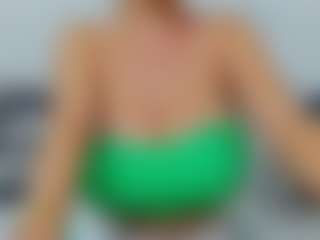 KellyBabee's Live Sex Cam Show