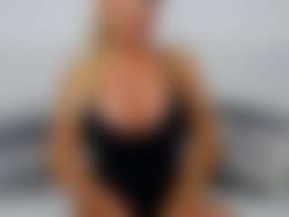 KellyBabee's Live Sex Cam Show