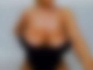KellyBabee's Live Sex Cam Show