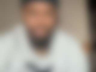 Live cam show with KingTGC - Black Hair on AdultVida.com