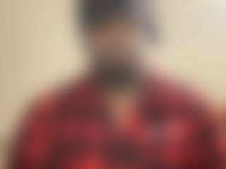 Live cam show with KingTGC - Brown Eyes on SquirtSoMuch
