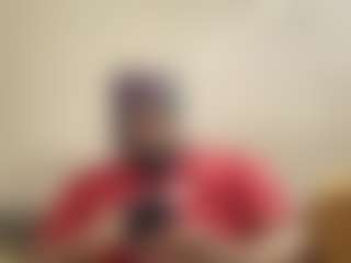 Live cam show with KingTGC - Dolphin on Camsoda
