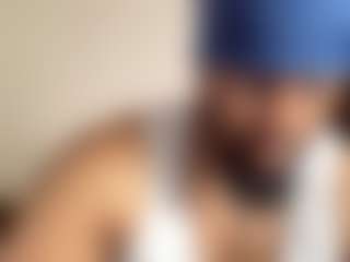 Live cam show with KingTGC - Silver Fox on Camsoda