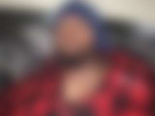 Live cam show with KingTGC - Latino on Camsoda