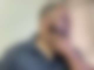 Live cam show with KingTGC - Living Room on madthumbs