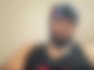 Live cam show with KingTGC - Bedroom on Camsoda