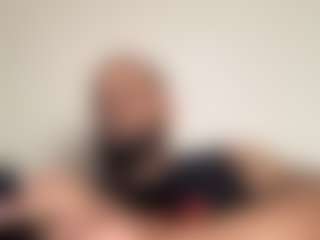 Live cam show with KingTGC - Beardy on camtv