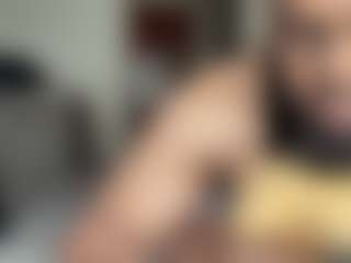 Live cam show with KingTGC - Black Hair on Camsoda.co