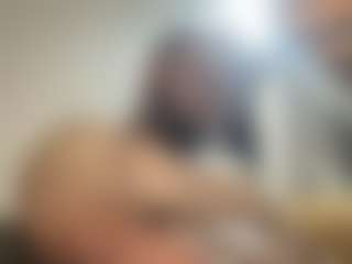 Live cam show with KingTGC - Living Room on milfzrlive.com