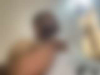 Live cam show with KingTGC - Black Hair on Dolls Live