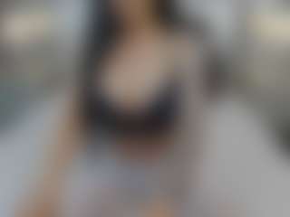 Live cam show with MikaylaLovely - Domination on Dolls Live