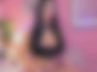 Julieta's Live Sex Cam Show
