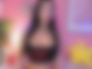 Live cam show with Julieta - Fingering on crypto-cams