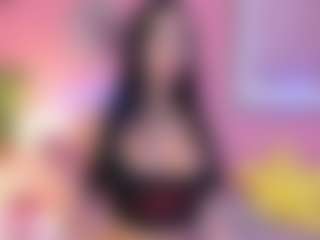 Julieta's Live Sex Cam Show