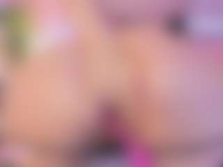 Julieta's Live Sex Cam Show