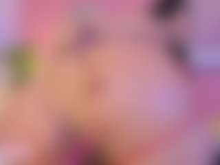 Julieta's Live Sex Cam Show