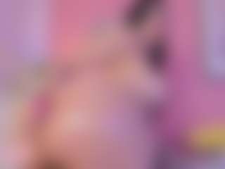 Julieta's Live Sex Cam Show