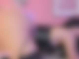 Julieta's Live Sex Cam Show