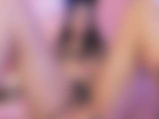 Julieta's Live Sex Cam Show