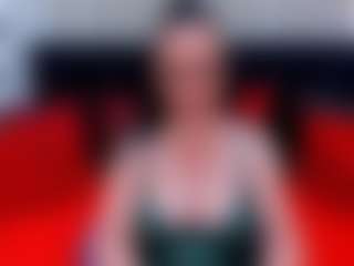 Live cam show with Katherine - Bikini on milfzrlive.com
