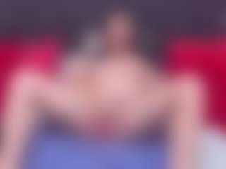 Live cam show with Katherine - Bedroom on AdultVida.com