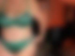 Live cam show with sarai_dupont - Old on googirlz