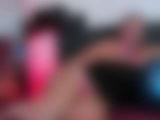 Live cam show with sarai_dupont - Dildo on SquirtSoMuch