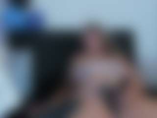 Live cam show with sarai_dupont - Amateur on CamwithHer
